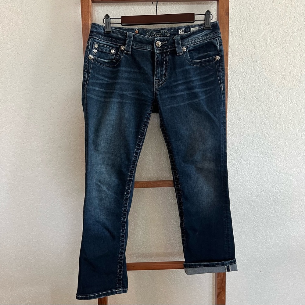 Cropped Miss Me Jeans. Size 29